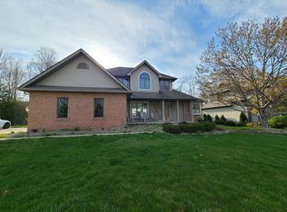 7718 Amberwood Trl, Youngstown, OH 44512