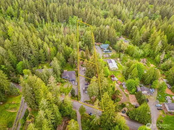 9355 9361 Misery Point Road, Seabeck, WA 98380