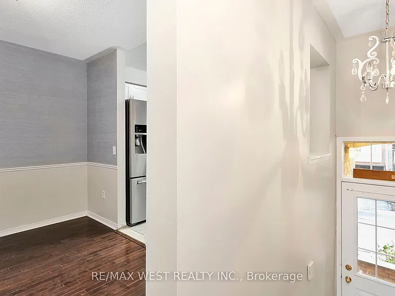 50 Strathaven Dr #75 — Photo 4