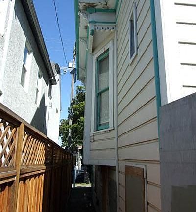 Bay Windows Exterior