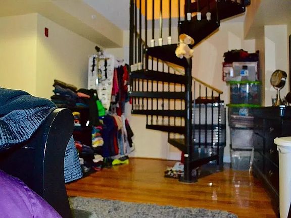 2nd image of 36-38 Glenwood Ave #1