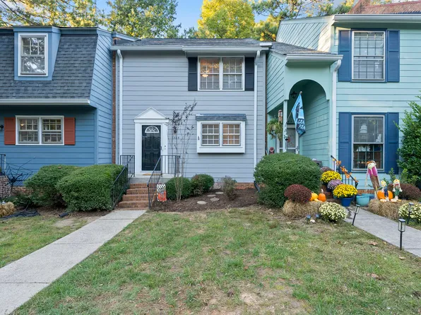 1383 Garden Crest Cir, Raleigh, NC 27609