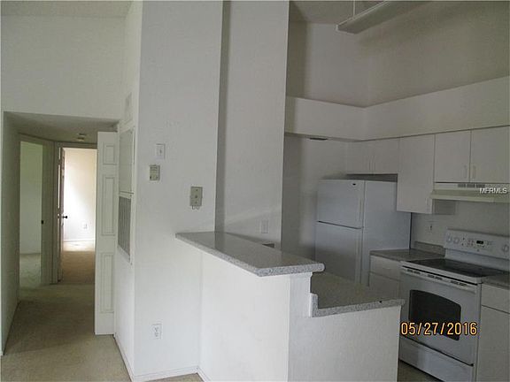5th image of 5052 Park Central Dr APT 1828