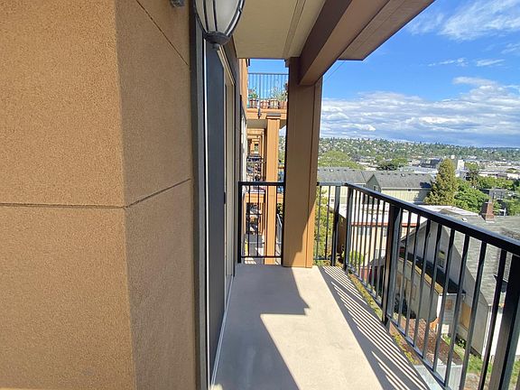 5th image of 1521 NW 54th St APT 507