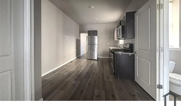 126 N Edgewood St — Photo 7