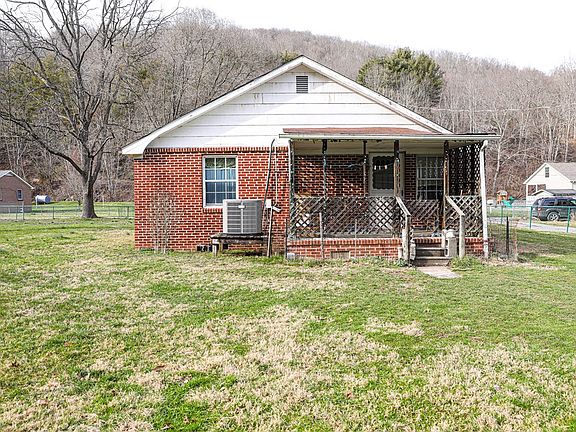 4th image of 135 Longview Dr