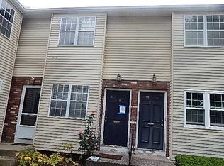 H10 Bradley Cir, Enfield, CT 06082