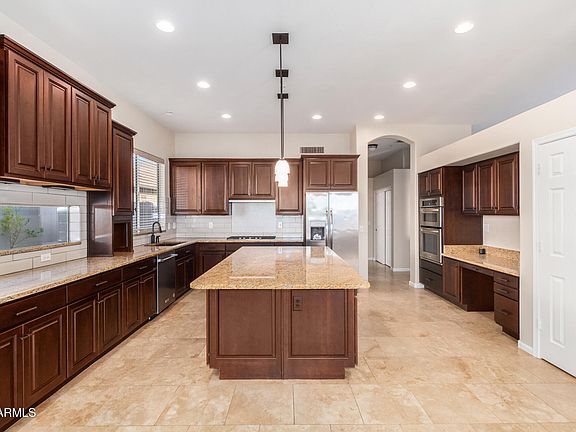 3rd image of 16406 N 106TH Way