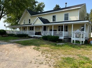 8444 E Flagg Rd, Chana, IL 61015