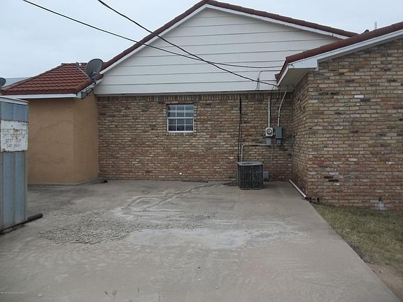 4th image of 211 Clubhouse Dr