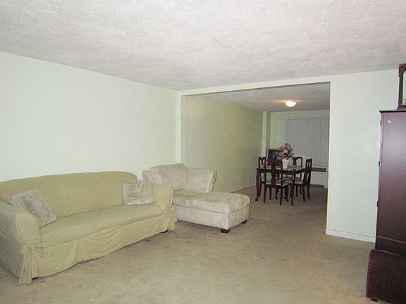 2nd image of 217 Wynnewood Ave