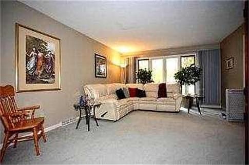 2nd image of 617 Kingsborough Ct