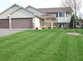 13705 57th Ave N, Plymouth, MN 55446