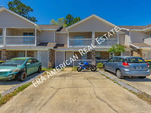 5 Chatelaine Cir SE, Fort Walton Beach, FL 32548