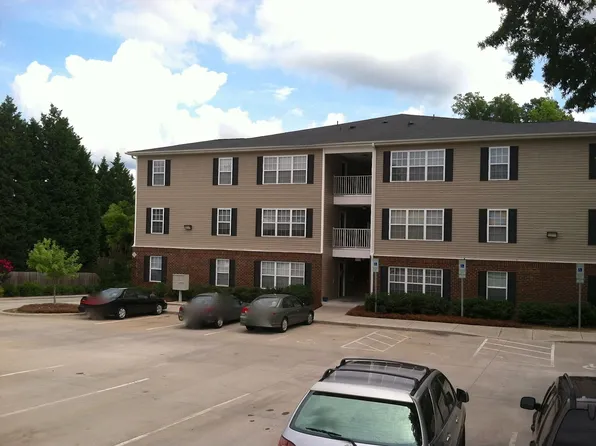 Abby's Place Apartments, 501 Creek Ridge Rd #2H, Greensboro, NC 27406