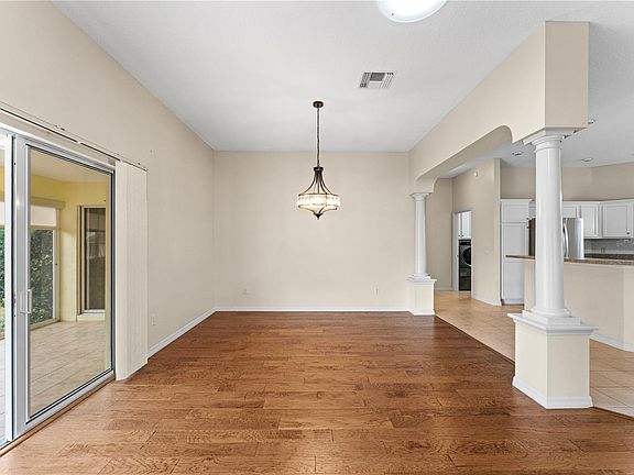 4th image of 16905 SE 93rd Cuthbert Cir N