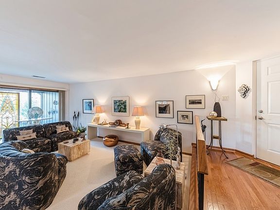 4th image of 11719 S Brookside Dr APT 201
