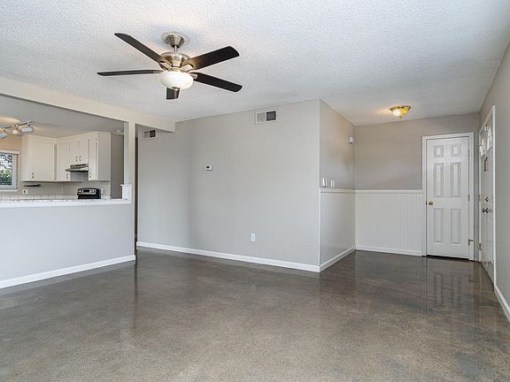 2nd image of 2952 Terilyn St