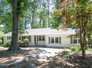 202 Shawnee Trl SE, Marietta, GA 30067