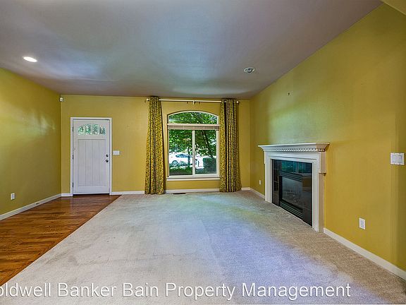 5th image of 2501 8th St NW