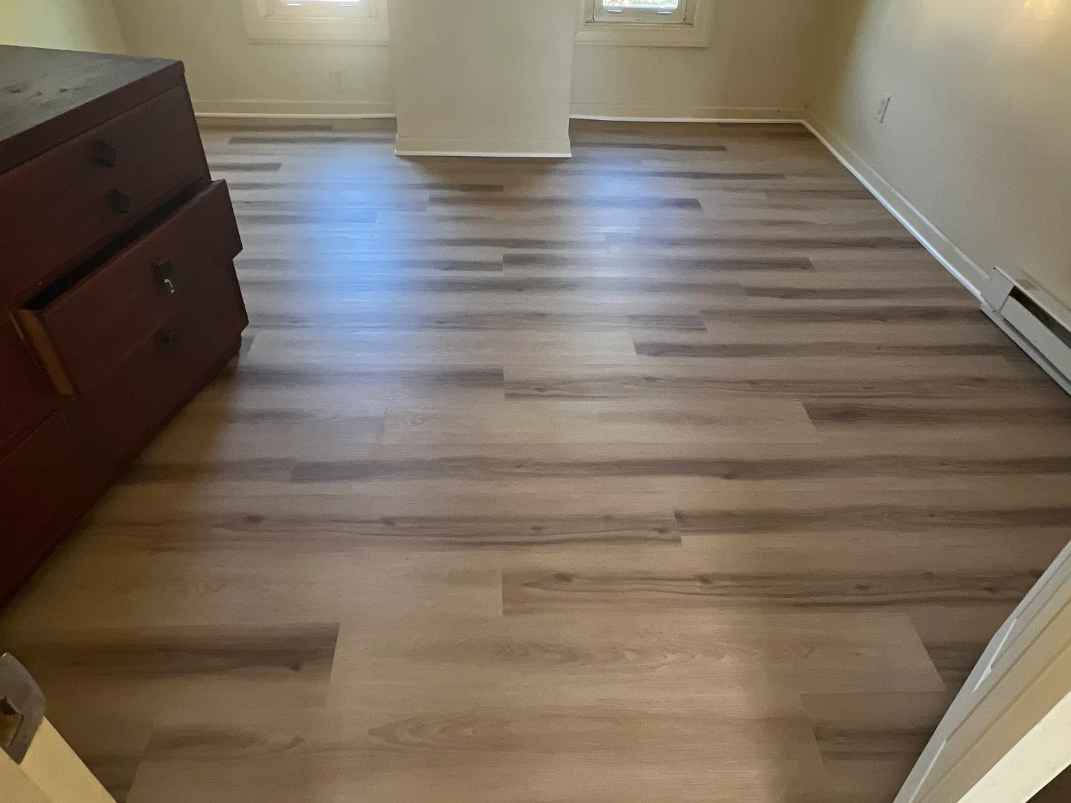 5 bed, 2048 sqft, $2,000 — Photo 3