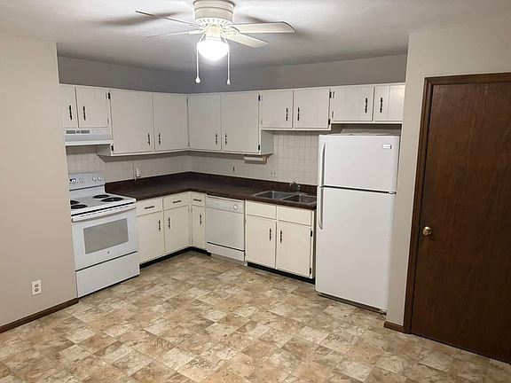 2nd image of 105 Stacy Dr