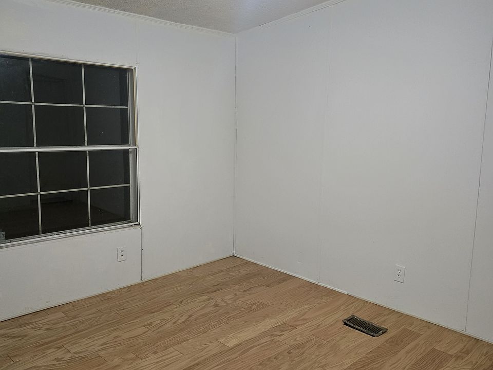 2nd image of 188 Delta Dr