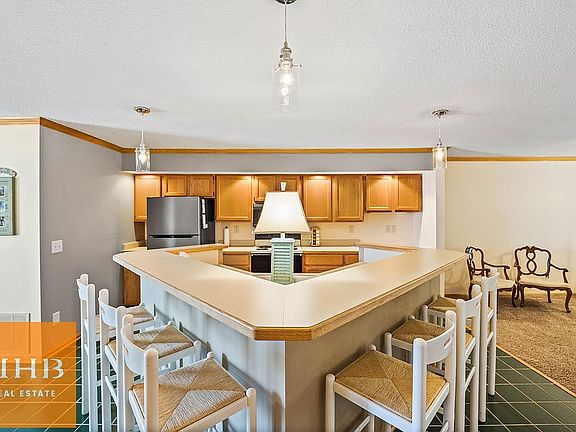3rd image of 5383 Mariners Cove Dr Unit 408