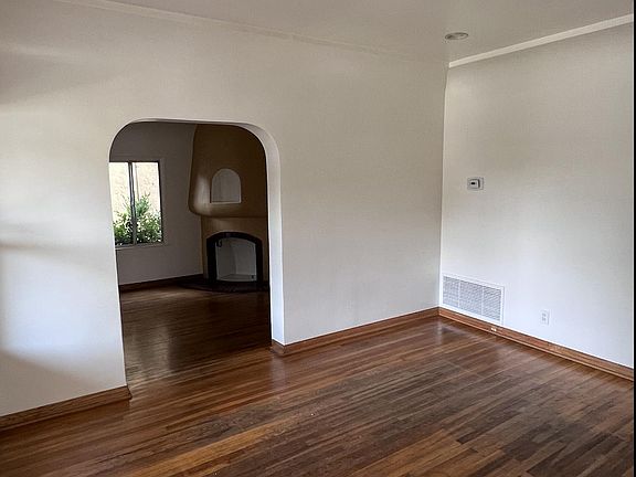 4th image of 1523 S Crest Dr #1523