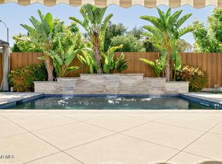 237 N Castilian Ave, Thousand Oaks, CA 91320