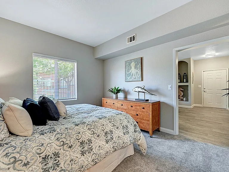 Canyon Villas Apartments — Photo 15