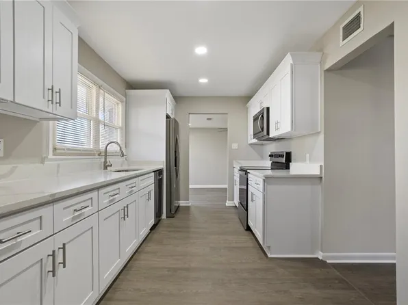 5529 Westbury Rd, Virginia Beach, VA 23455