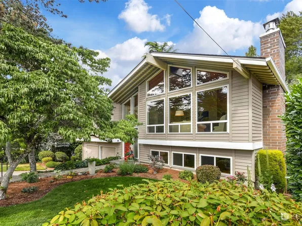 2226 172nd Avenue NE, Bellevue, WA 98008