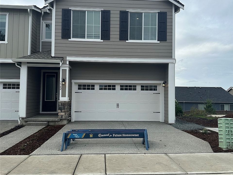 1st image of 3562 85th Drive NE