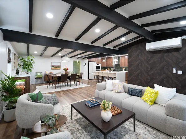 3264 Pawaina St, Honolulu, HI 96822