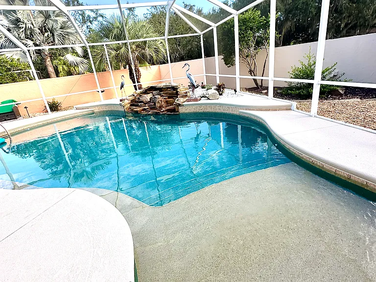 943 Mendoza Blvd — Photo 24
