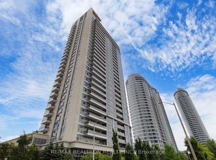 181 Village Green Sq #1217, Toronto, ON M1S 0K6
