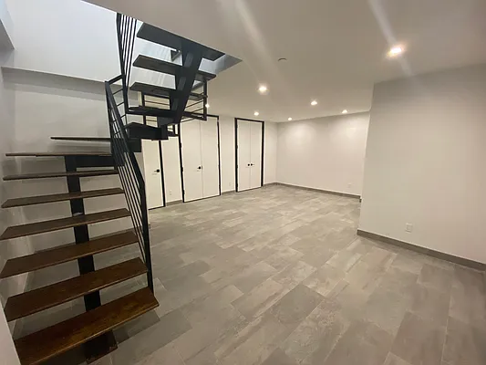 Rented by Yup Realty LLC | media 7