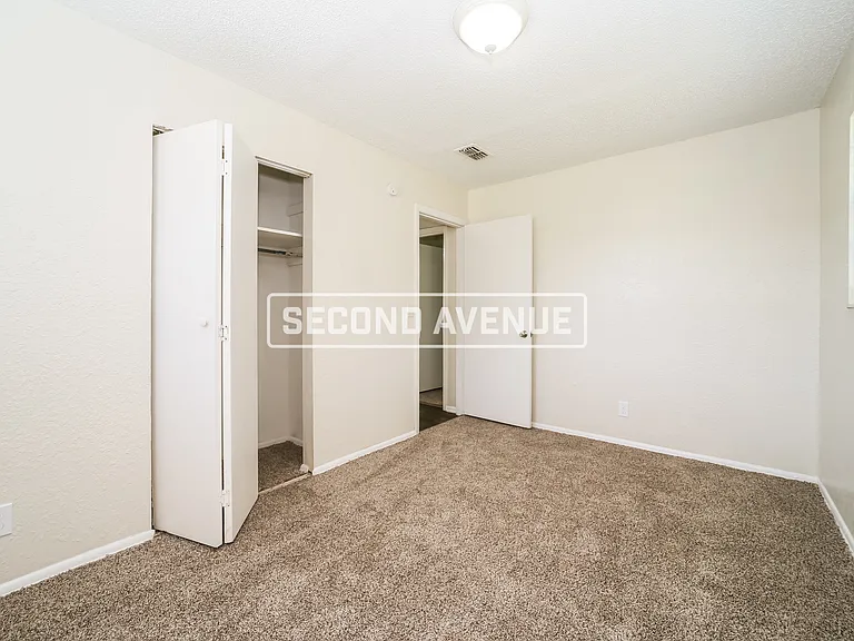 9561 Norfolk Blvd — Photo 15