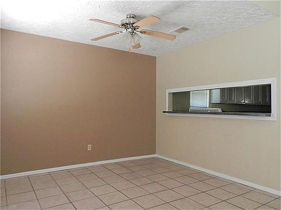 4th image of 8118 Swan Meadow Ln