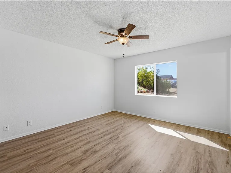 6851 Quail Spring Ave — Photo 16