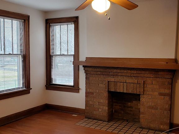 2nd image of 175 E Arcadia Ave APT 3
