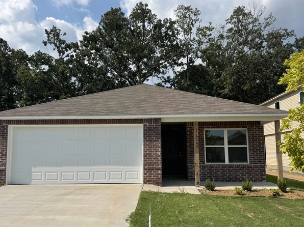 1266 Crotale St, Conway, AR 72034