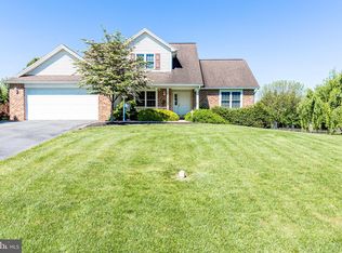 551 Carma Dr, Shippensburg, PA 17257