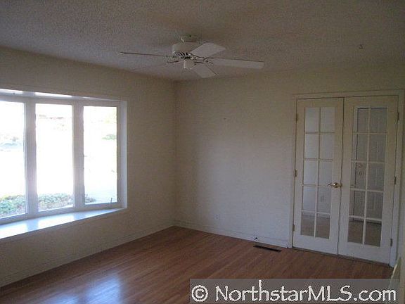 2nd image of 2412 Carter Ave