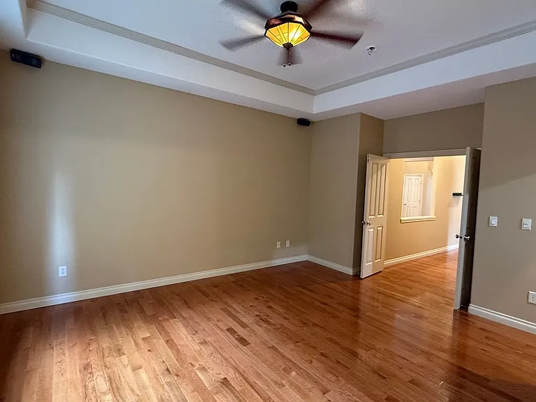 11386 SE Westchester Ave — Photo 29
