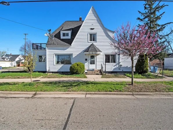 957 Myrtle St NW, Grand Rapids, MI 49504