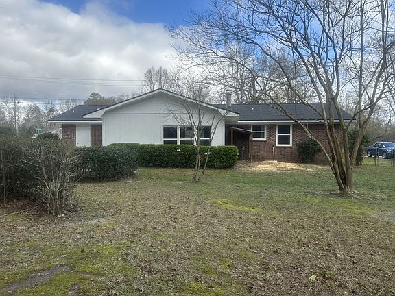 2nd image of 802 Circleview Dr