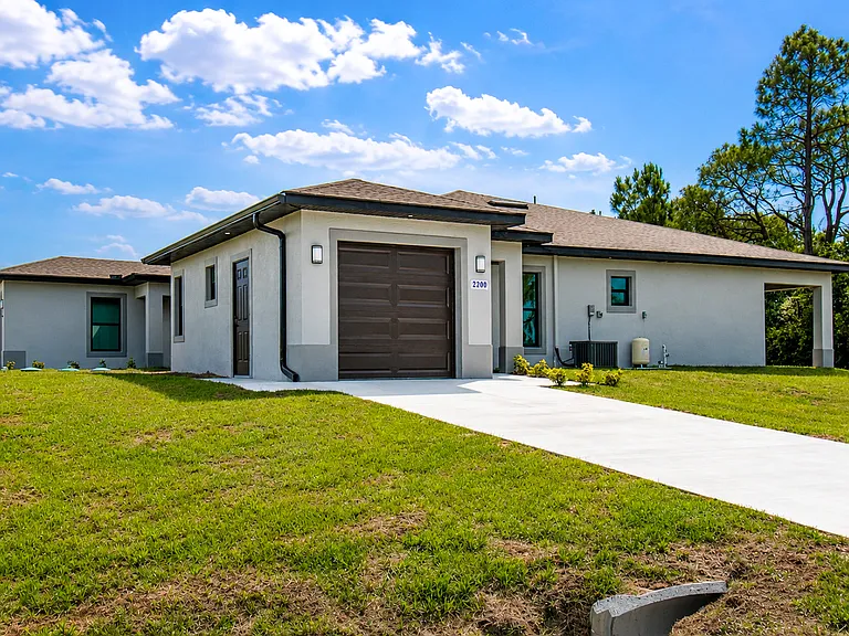 2200 Bunker Rd #1 — Photo 1