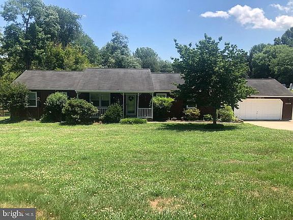 2nd image of 10520 Ni River Dr